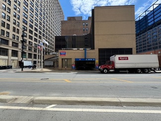 Plus de détails pour 75 W Harrison St, Chicago, IL - Spécialisé à vendre
