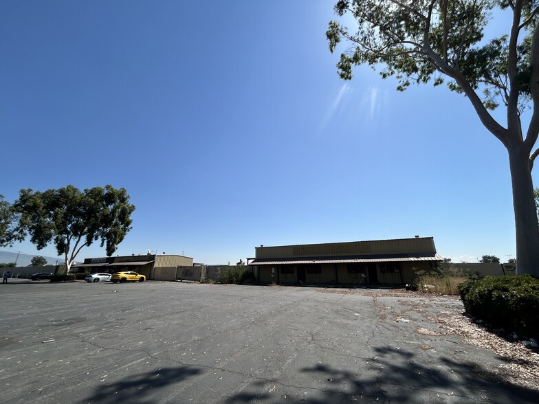 2025 S Milliken Ave, Ontario, CA à louer - Photo de l’immeuble – Image 2 sur 3