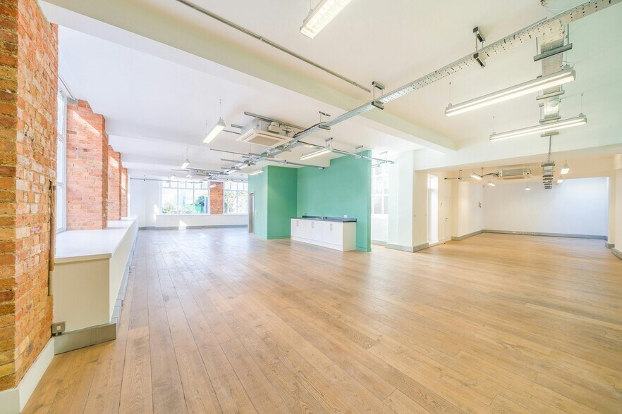 49-51 Central St, Londres à vendre - Photo de l’immeuble – Image 2 sur 21