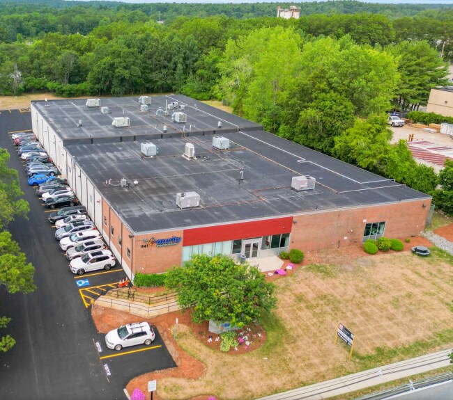 841 Woburn St, Wilmington, MA à louer - Photo de l’immeuble – Image 1 sur 8