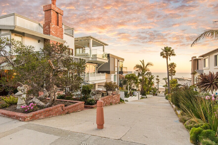 232 29th St, Manhattan Beach, CA à vendre - Photo de l’immeuble – Image 3 sur 44