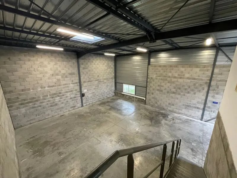 Bureau dans Chassieu à louer Photo intérieure– Image 1 sur 4