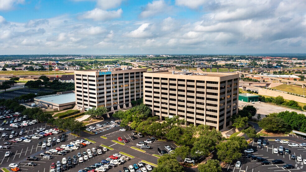 4100 International Plz, Fort Worth, TX à louer - Photo de l’immeuble – Image 3 sur 7