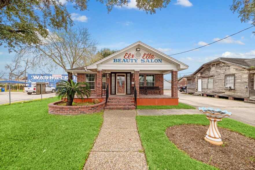 7828 Harrisburg Blvd, Houston, TX à vendre - Photo de l’immeuble – Image 3 sur 12