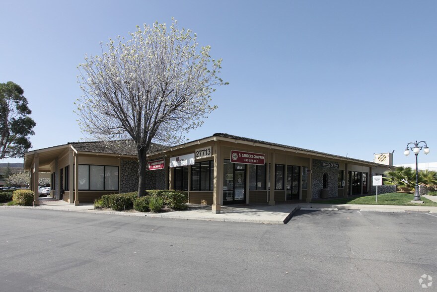 27713 Jefferson Ave, Temecula, CA à louer - Photo de l’immeuble – Image 2 sur 7