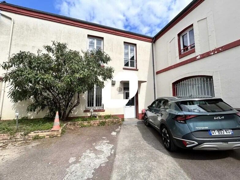 Bureau dans Argenteuil à louer - Photo de l’immeuble – Image 1 sur 10