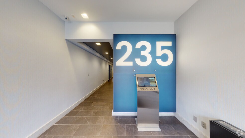 235-237 Mamaroneck Ave, White Plains, NY à louer - Numérisation 3D Matterport – Image 2 sur 28