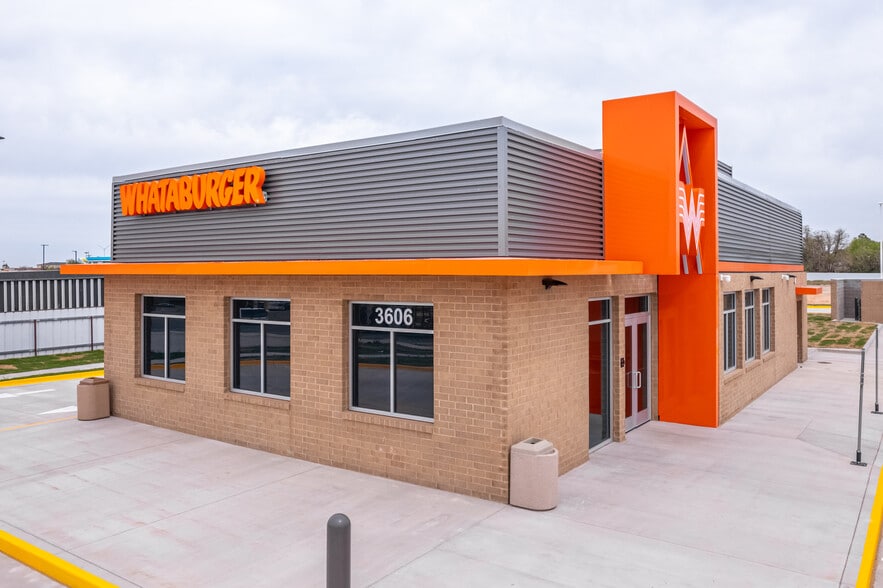 Whataburger - Commerce