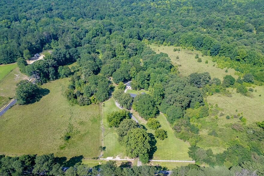 1421 Drowning Creek Rd, Dacula, GA à vendre - Photo de l’immeuble – Image 3 sur 4