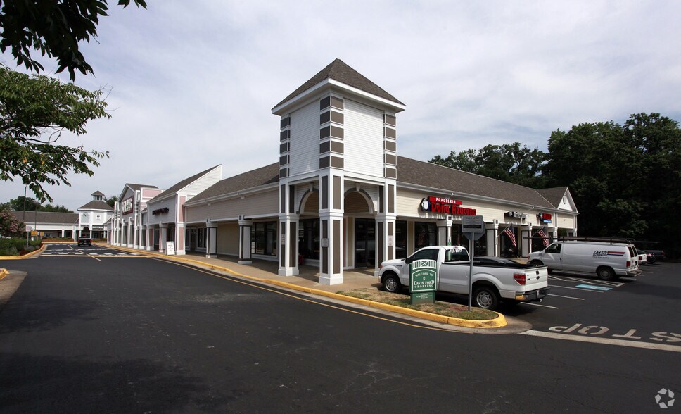 9860-9972 Liberia Ave, Manassas, VA à louer - Photo de l’immeuble – Image 2 sur 7