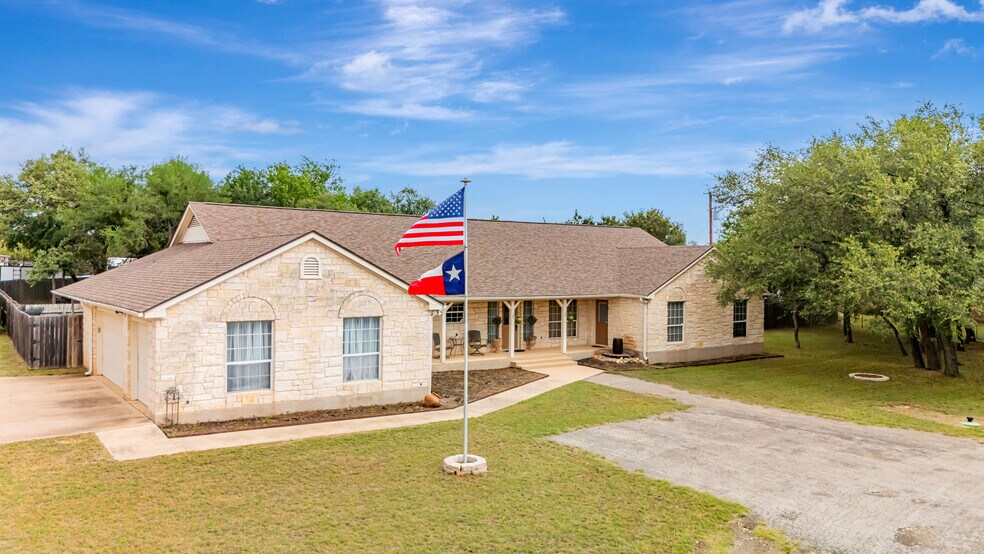 200 CR 180, Leander, TX à louer - Photo de l’immeuble – Image 1 sur 9