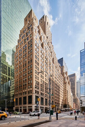 Plus de détails pour 509 Madison Ave, New York, NY - Local commercial à louer