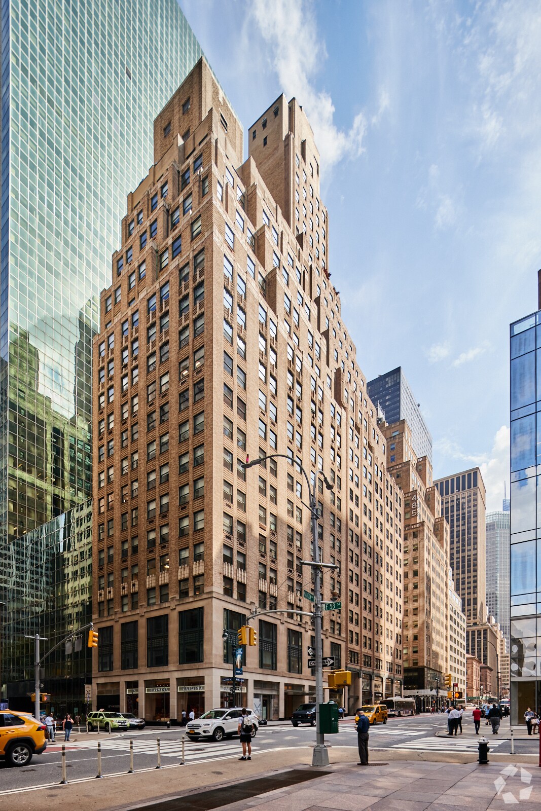 509 Madison Ave, New York, NY à louer Photo principale– Image 1 sur 9