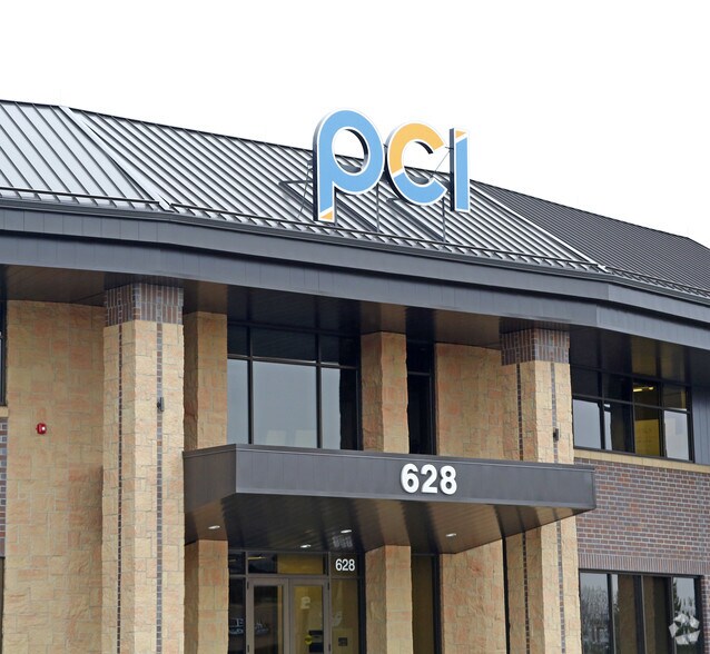 628 Roosevelt Rd, Saint Cloud, MN à vendre - Photo de l’immeuble – Image 3 sur 6