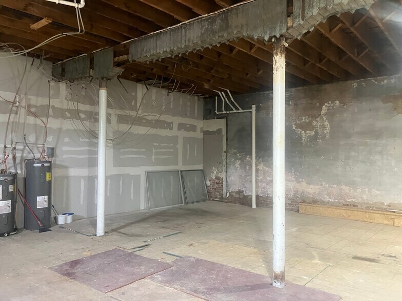 100 W Main St, Darlington, IN à vendre - Photo de l’immeuble – Image 3 sur 9