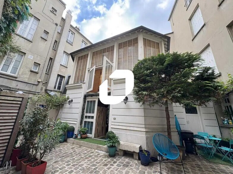 Bureau dans Saint-Germain-en-Laye à louer - Photo de l’immeuble – Image 1 sur 2