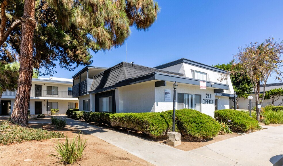 240-260 Euclid Ave, San Diego, CA à vendre - Photo de l’immeuble – Image 3 sur 12