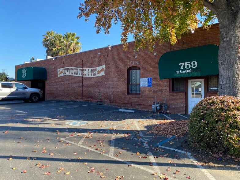 757 W San Carlos St, San Jose, CA à vendre - Photo de l’immeuble – Image 2 sur 12