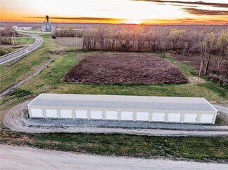 Plus de détails pour 314 10th st, Mound City, KS - Local d’activités à vendre
