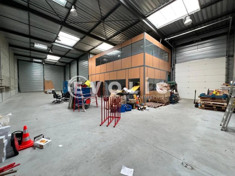 Bureau dans Chaponost à louer - Photo intérieure – Image 2 sur 8