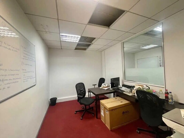 Bureau dans Lyon à louer - Photo de l’immeuble – Image 2 sur 5