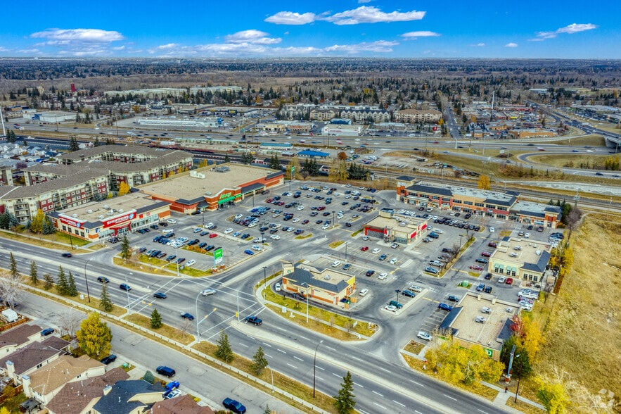150 Millrise Blvd SW, Calgary, AB à louer - Aérien – Image 1 sur 5