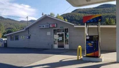 3033 Theodore Roosevelt Hwy, Waterbury, VT à vendre - Photo principale – Image 1 sur 10