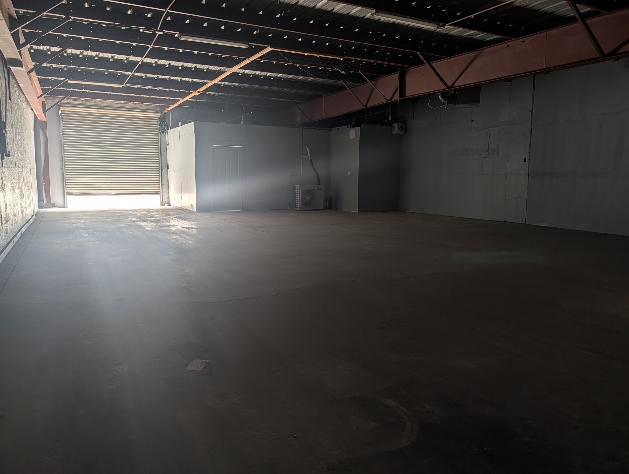 605 S Sherman St, Richardson, TX à louer Photo intérieure– Image 1 sur 4