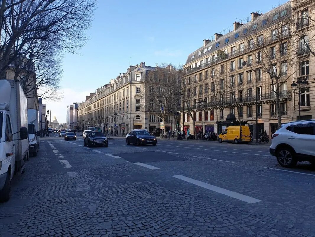 Bureau dans Paris à louer Photo de l’immeuble– Image 1 sur 14