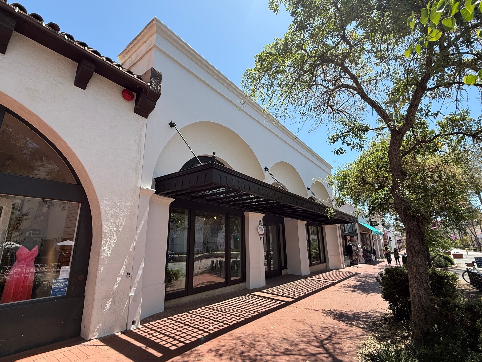 710-720 State St, Santa Barbara, CA à louer Photo intérieure– Image 1 sur 17