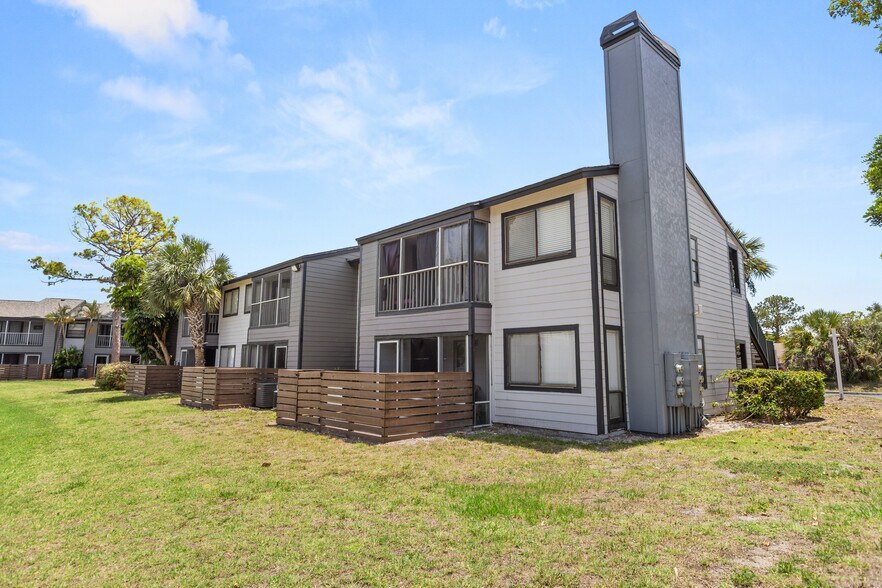 5933 28th Ave W, Bradenton, FL à vendre - Photo de l’immeuble – Image 2 sur 24