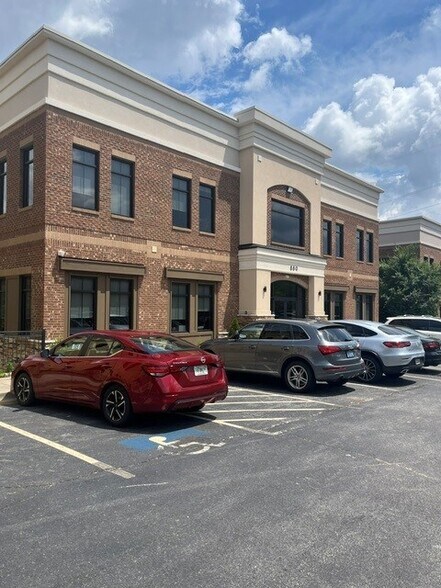 876 Legacy Park Dr, Lawrenceville, GA à vendre - Photo principale – Image 1 sur 1