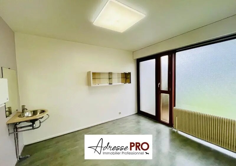 Bureau dans Bordeaux à louer - Photo de l’immeuble – Image 2 sur 5