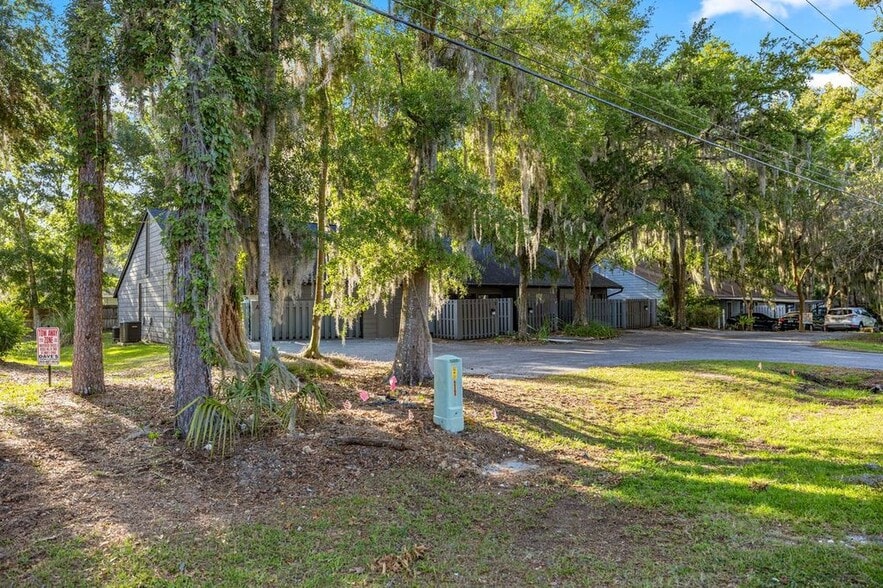 4151 SE 22nd Ave, Ocala, FL à vendre - Photo de l’immeuble – Image 1 sur 43