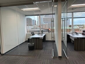 501 E Kennedy Blvd, Tampa, FL à louer Photo intérieure– Image 2 sur 3