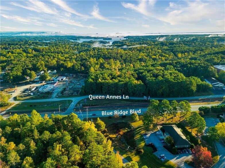 110 Frontage Rd, Seneca, SC à vendre - Aérien – Image 2 sur 9