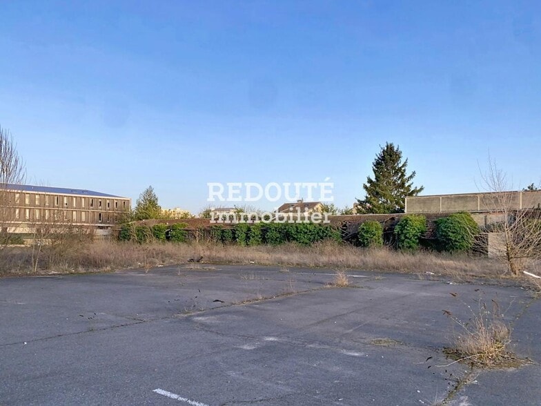 Terrain dans Chalons En Champagne à vendre - Photo de l’immeuble – Image 2 sur 4