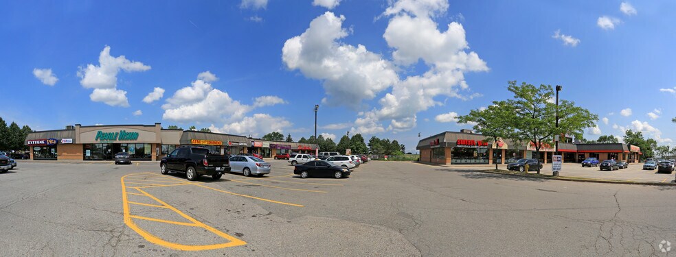 75 Barrie View Dr, Barrie, ON à louer - Photo de l’immeuble – Image 3 sur 9