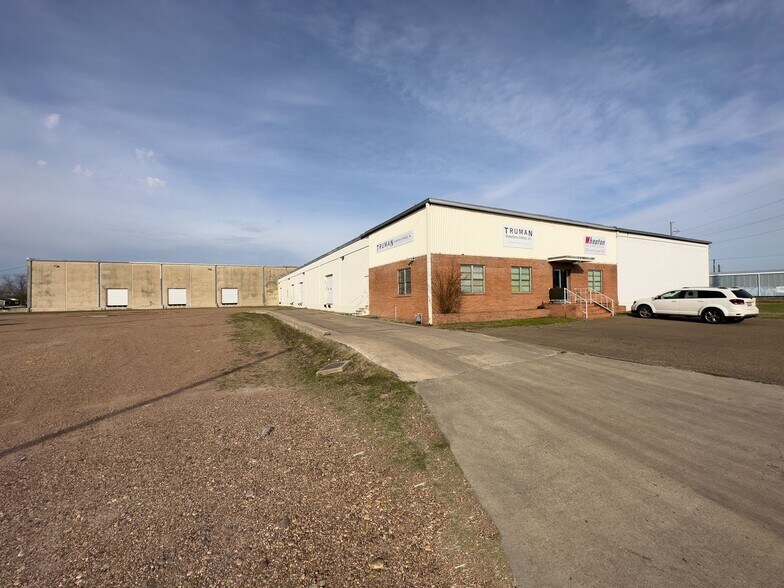 1507 N Ben Jordan St, Victoria, TX à vendre - Photo de l’immeuble – Image 1 sur 1