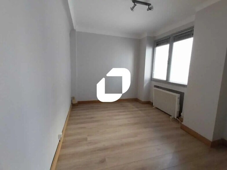 Bureau dans Montpellier à louer - Photo de l’immeuble – Image 2 sur 8