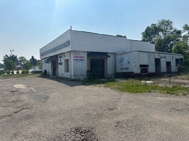 1215 E Caro Rd, Caro, MI à vendre - Photo de l’immeuble – Image 2 sur 6