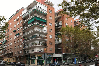 Plus de détails pour Calle De Clara Del Rey, 43, Madrid - Logement à vendre