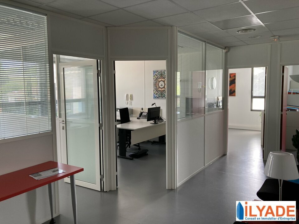 Le Canet, Meyreuil à vendre Photo de l’immeuble– Image 1 sur 9