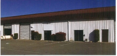 2561-2571 S Sarah St, Fresno, CA à louer - Photo de l’immeuble – Image 3 sur 7
