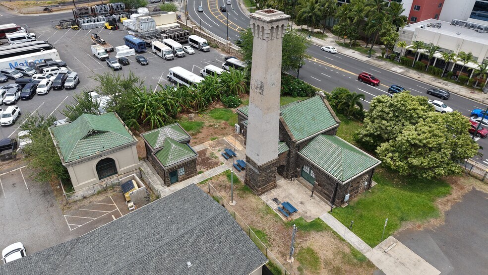 653 Ala Moana Blvd, Honolulu, HI à louer - Photo de l’immeuble – Image 1 sur 14