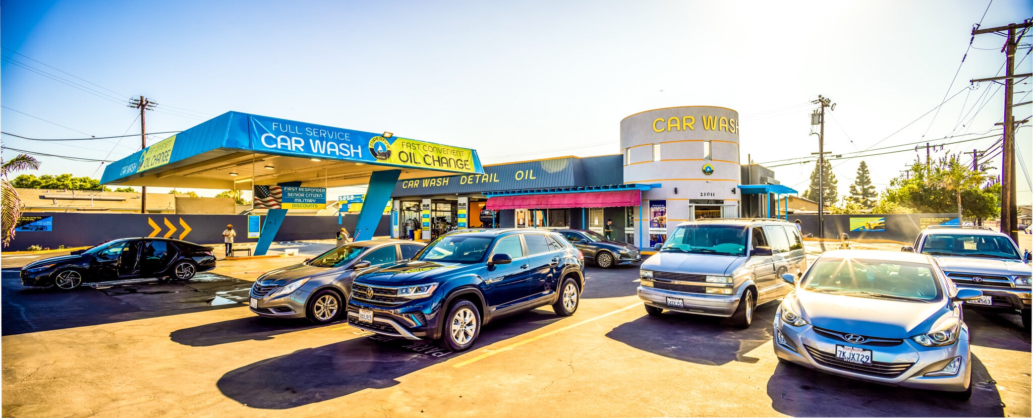 21011 Pioneer Blvd, Lakewood, CA à vendre Photo principale– Image 1 sur 107