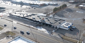 Plus de détails pour 3316-3410 S Dort Hwy, Flint, MI - Local commercial à louer