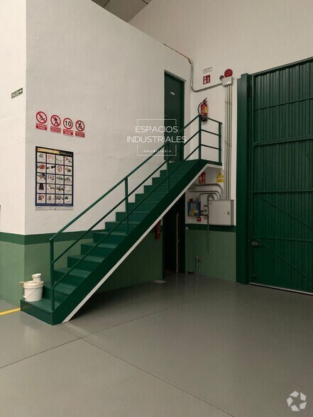 View Photo