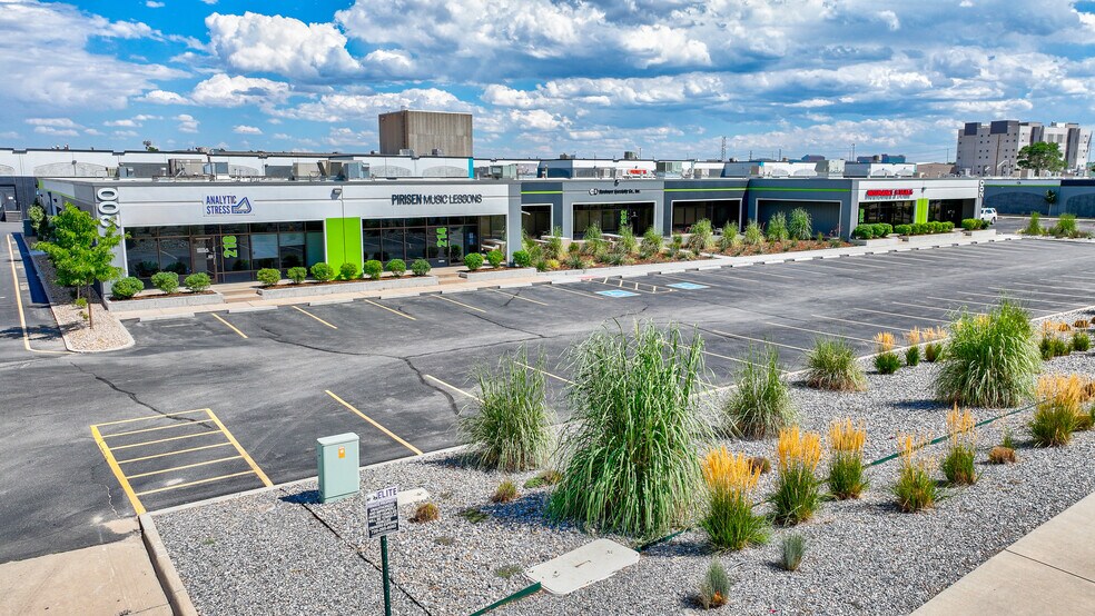 3700 Havana St, Denver, CO à louer - Photo de l’immeuble – Image 2 sur 22