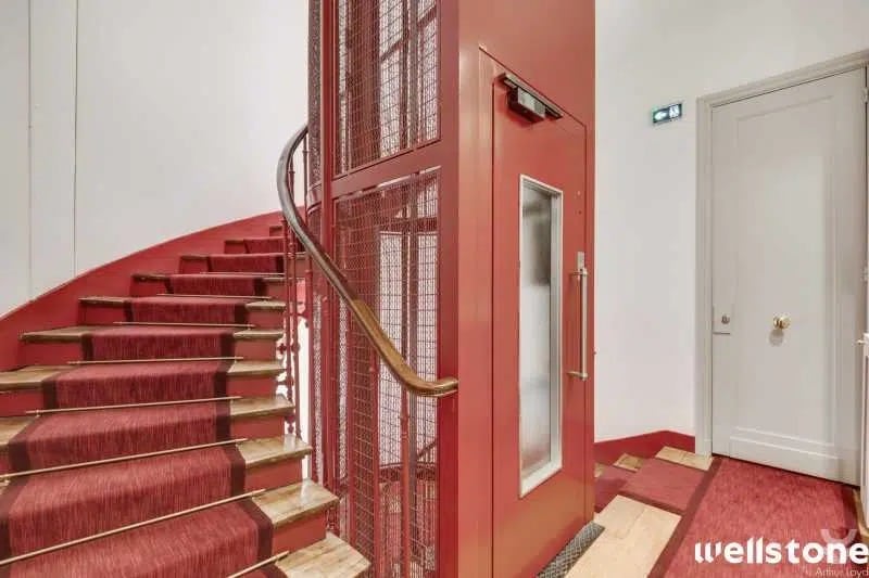 33 Rue François Ier, Paris à louer - Photo intérieure – Image 3 sur 7